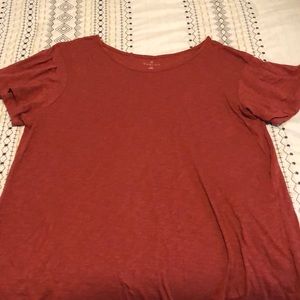 Brand new CASLON tee with ruffle sleeve